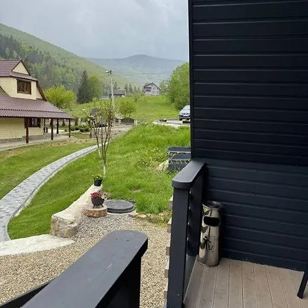 Holiday home #хвoя *